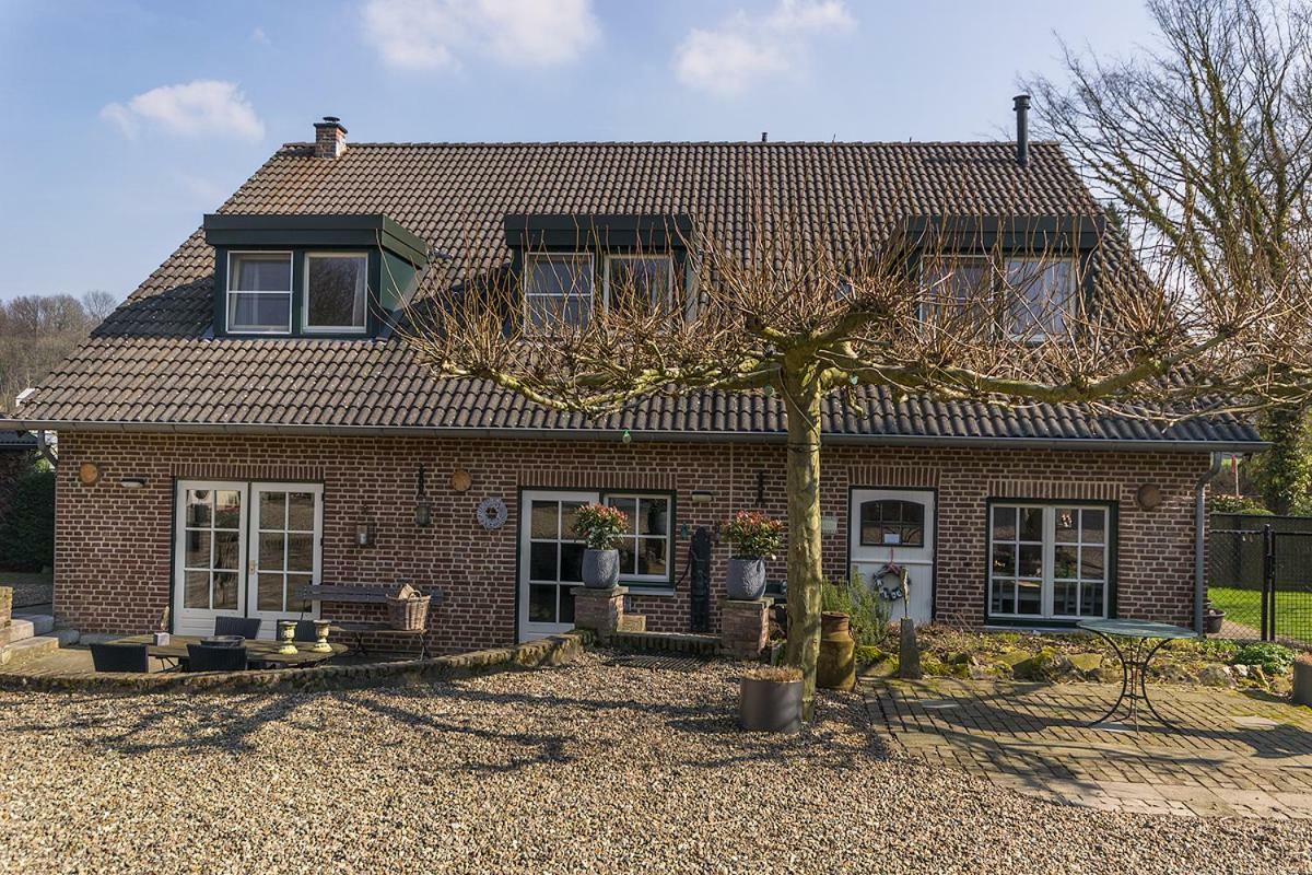 Sint Antoniusbank Bemelen Bagian luar foto